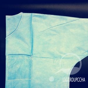 UNIFORME PARA CIRUJANO CON JARETA MANGA CORTA AZUL